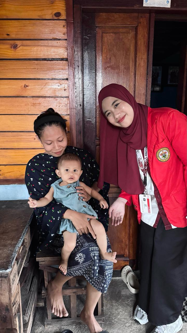 Kunjungan Pemeriksaan Kesehatan, Edukasi Manajemen Laktasi, Imunisasi, KB, dan Penggunaan Buku KIA